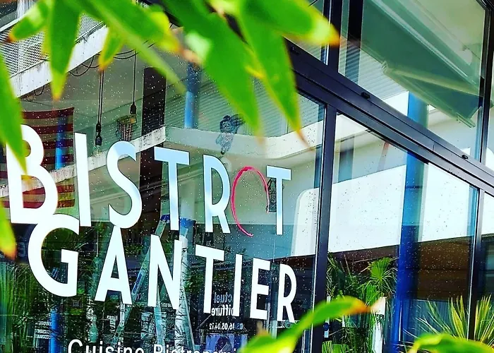 Hotel La Croisette & Restaurant Bistrot Gantier En Centre Ville